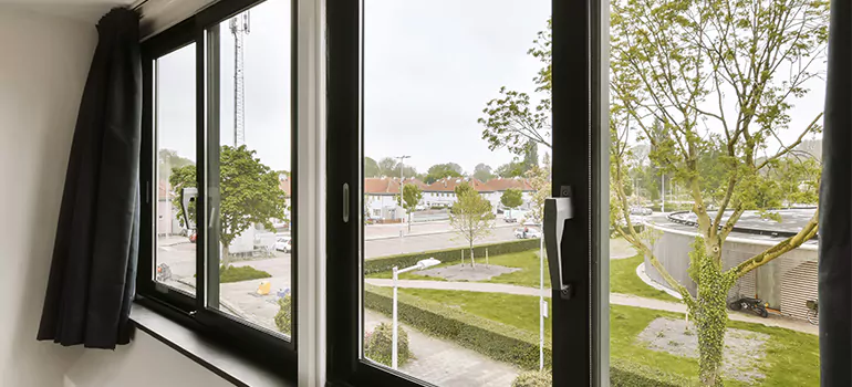 Aluminum End Vent Slider Windows in Victoria Harbour, Ontario