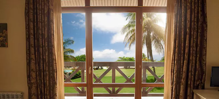 Residential Garden Window Enclosure Repair in Wendake Beach, Ontario