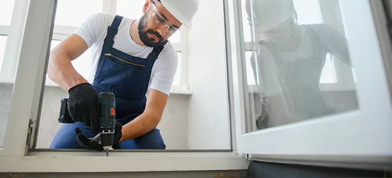 Replace Broken Window Pane in Midland, ON