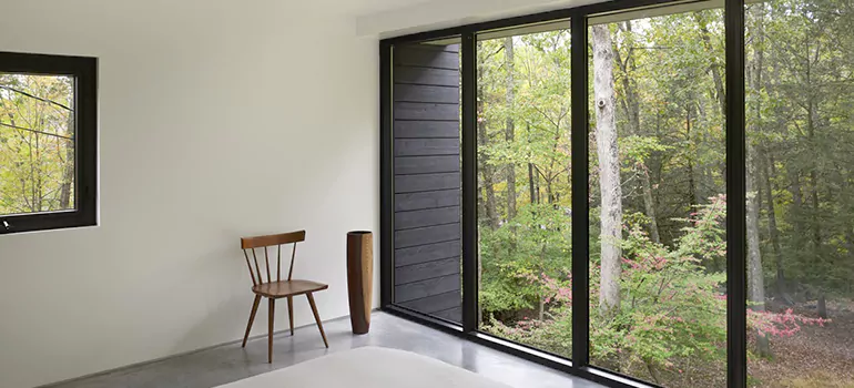 Triple Pane Energy Efficient Windows in Wendake Beach, ON