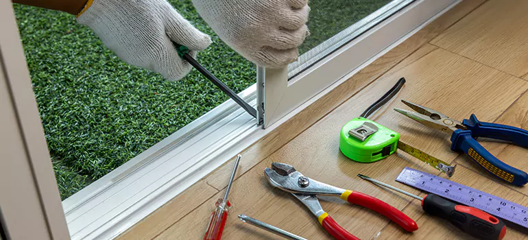 Window Hinge Repair in Wendake Beach, Ontario